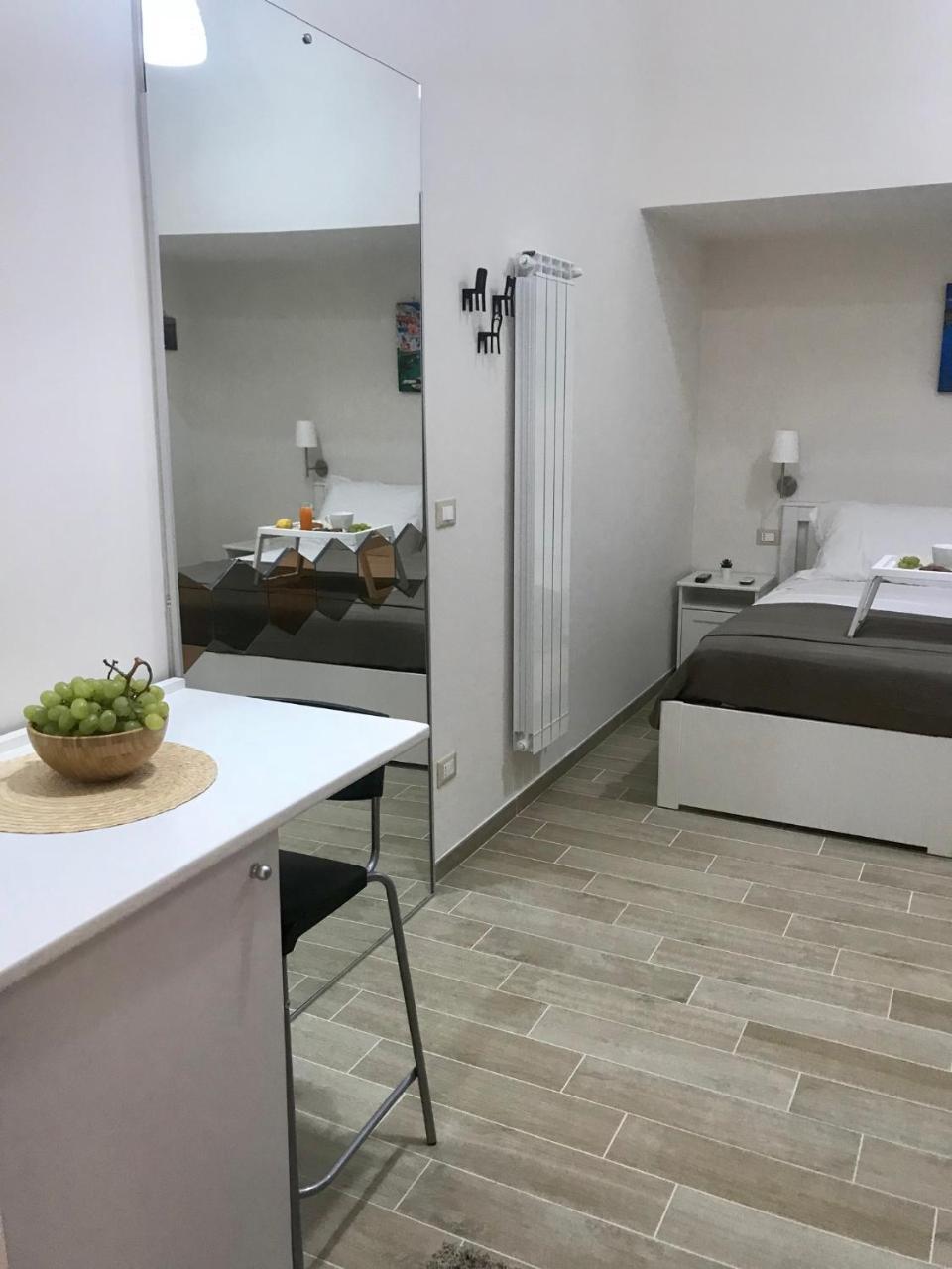 Virgilio'S Garden Bed & Breakfast Castellammare di Stabia Exterior photo