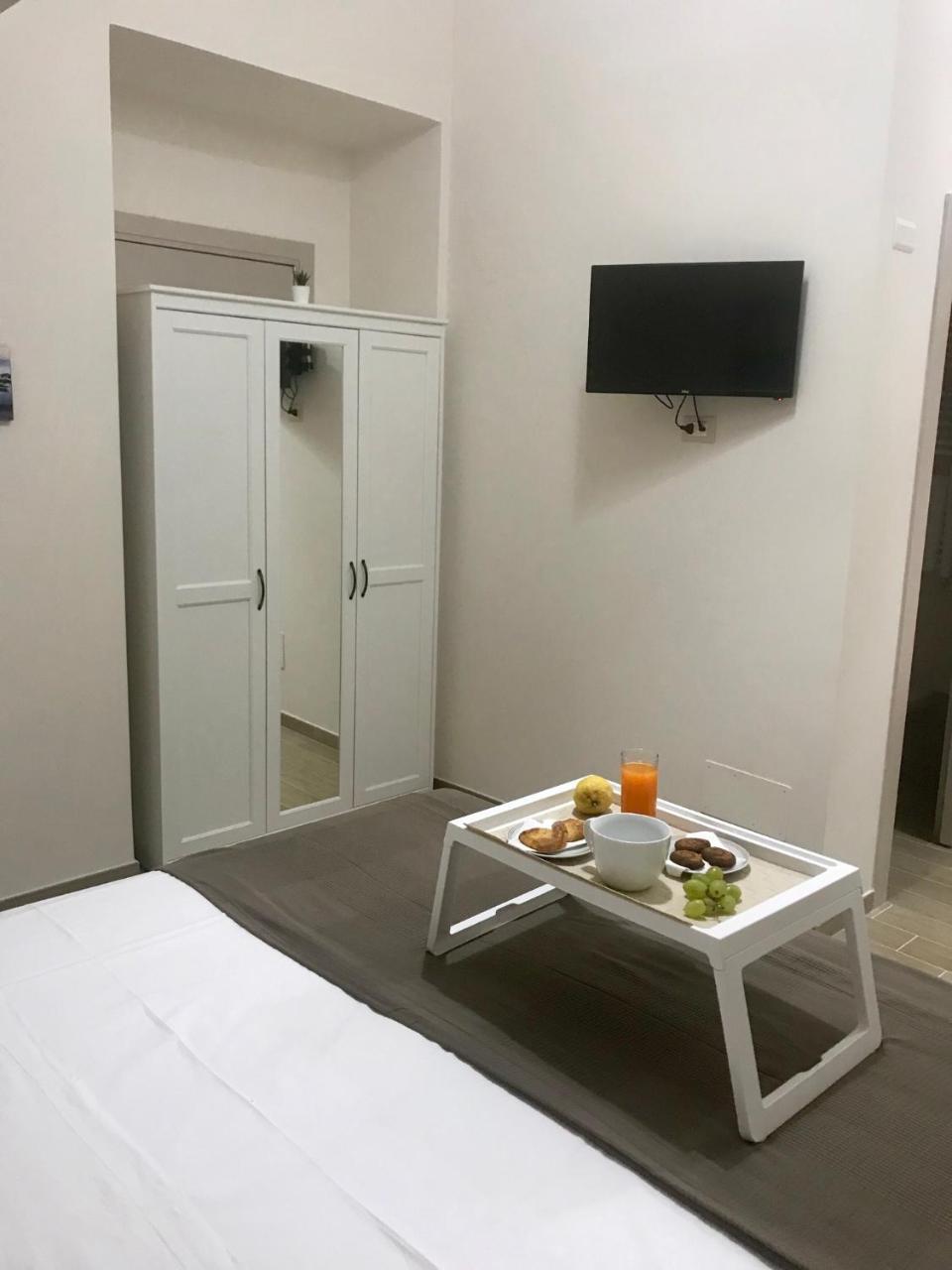 Virgilio'S Garden Bed & Breakfast Castellammare di Stabia Exterior photo