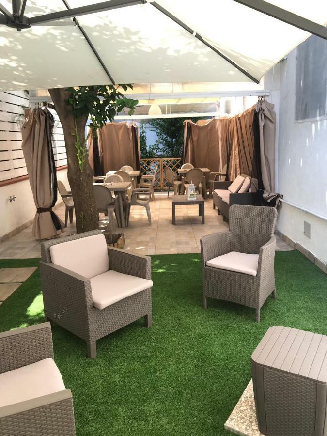 Virgilio'S Garden Bed & Breakfast Castellammare di Stabia Exterior photo